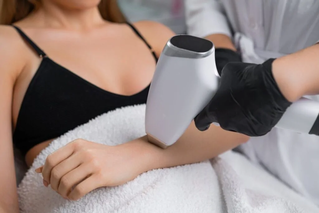 Diolaze XL Laser Hair Removal Consultation in Berwyn Diolaze XL Laser Hair Removal Consultation in Berwyn